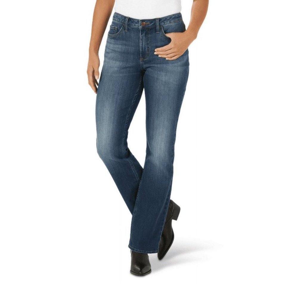 Lee Women's Mid-Rise Bootcut Jean